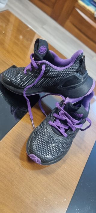 Zapatillas Adidas niña/niño número 30