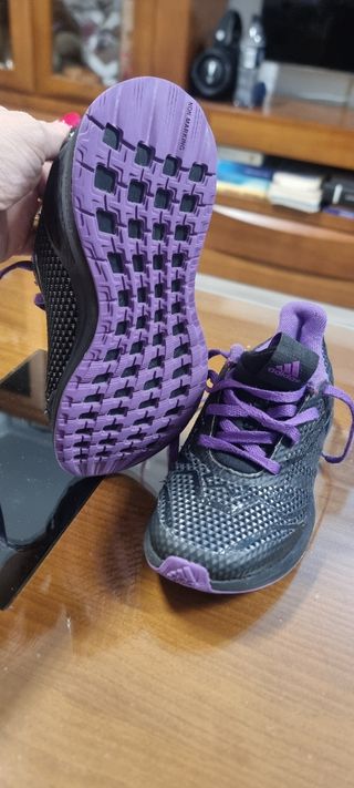 Zapatillas Adidas niña/niño número 30