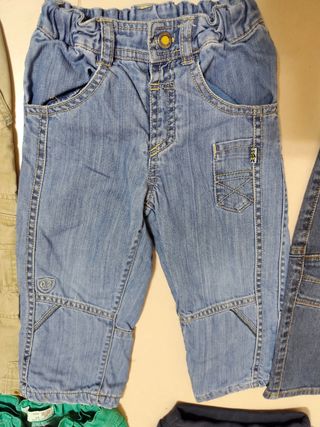 Lote 7 Calças Rapaz 18-24 Meses