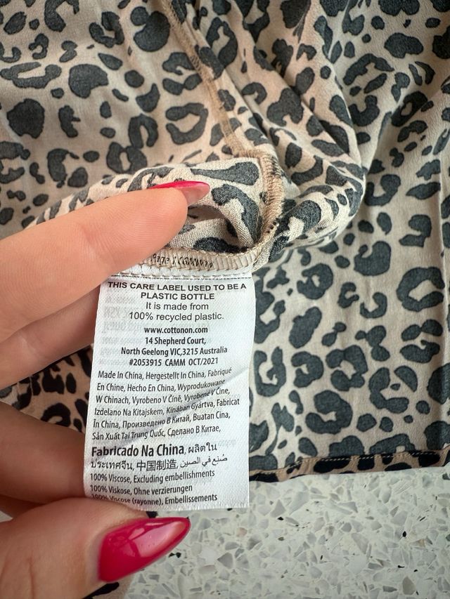 Gonna leopardata a portafoglio