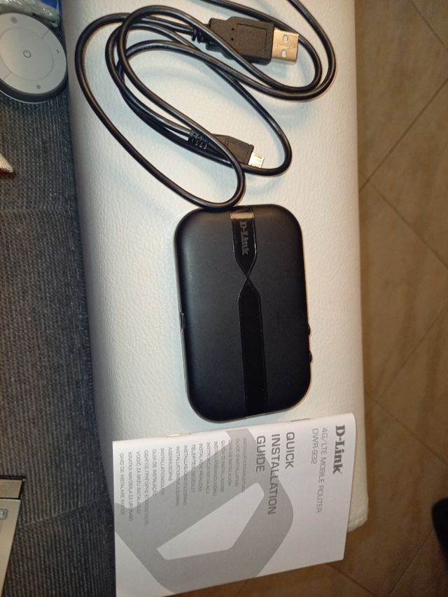 D-Link Mobile Wi-Fi Hotspot 150 Mbps 4G LTE