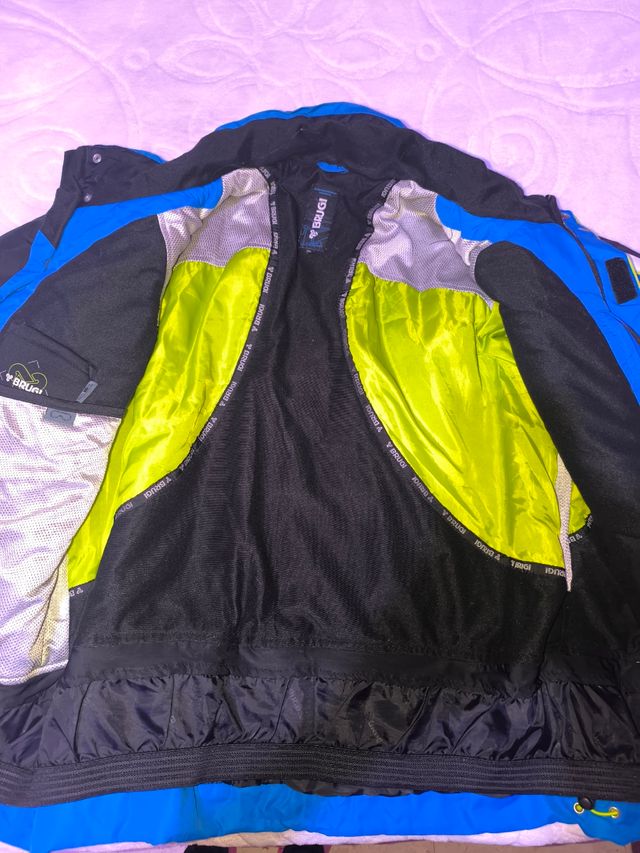 Chaqueta BRUGI azul y blanca hombre
-Original