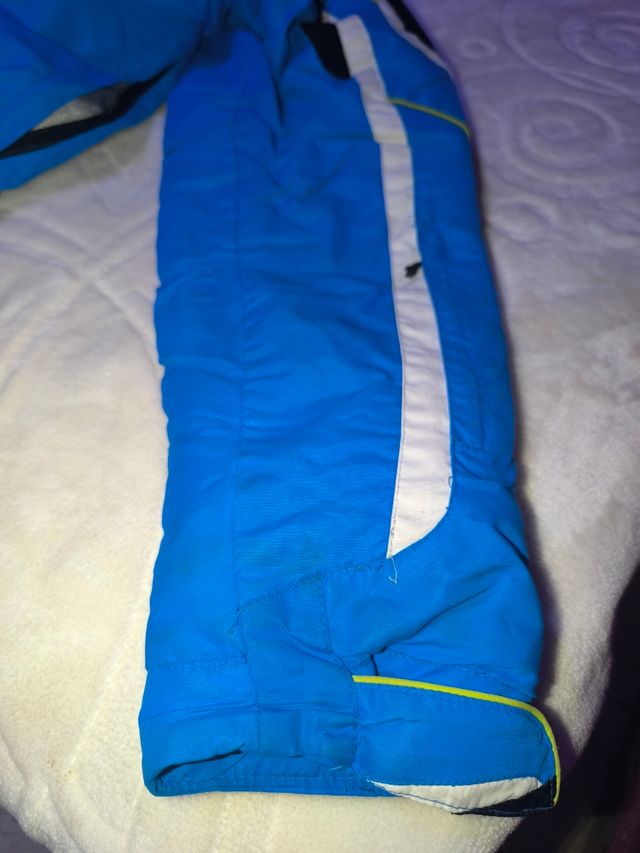 Chaqueta BRUGI azul y blanca hombre
-Original