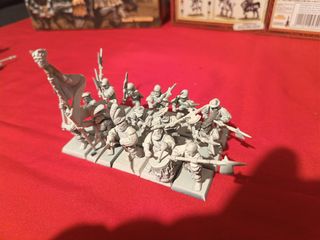 Ejército Warhammer imperial.
posibilidad de envio.