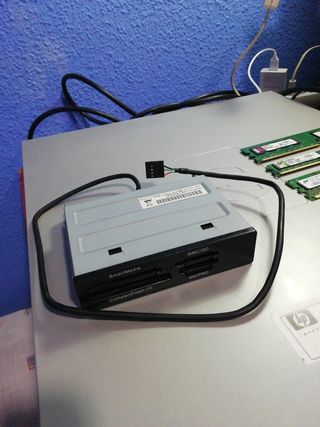 Lector Tarjetas Memoria Interno USB
