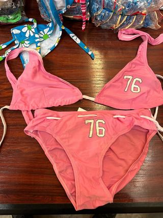 Bikini estampado flores y rayas