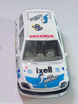 RENAULT CLIO 1/43 BURAGO