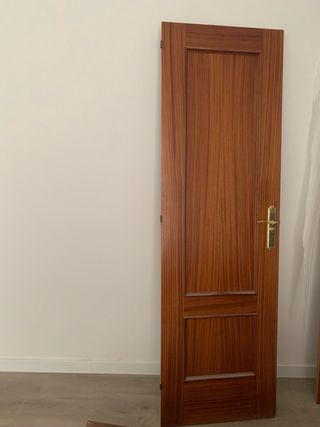Puerta interior madera buena calidad