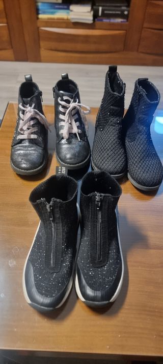 Botas y zapatillas Adidas talla 30
