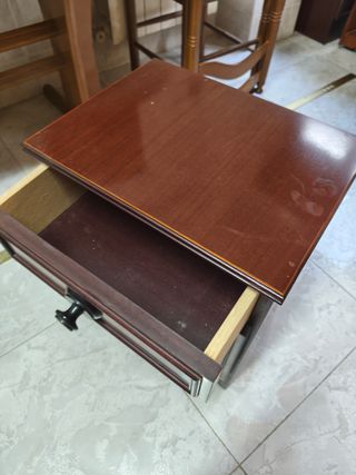 Pareja Mesitas de Noche Madera