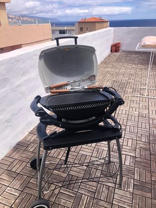 Barbacoa Weber 140 eléctrica, solo 1 Uso