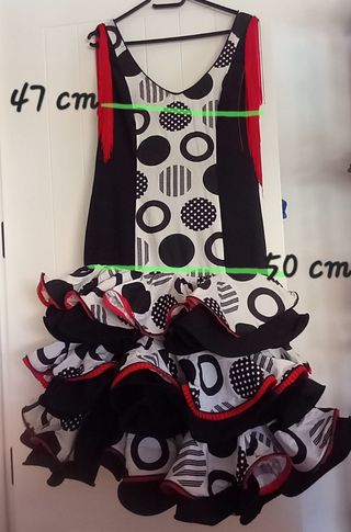 Vestido Flamenco de mujer, corto. 