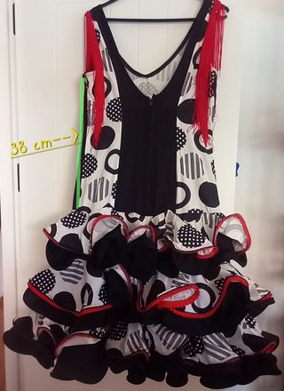 Vestido Flamenco de mujer, corto. 