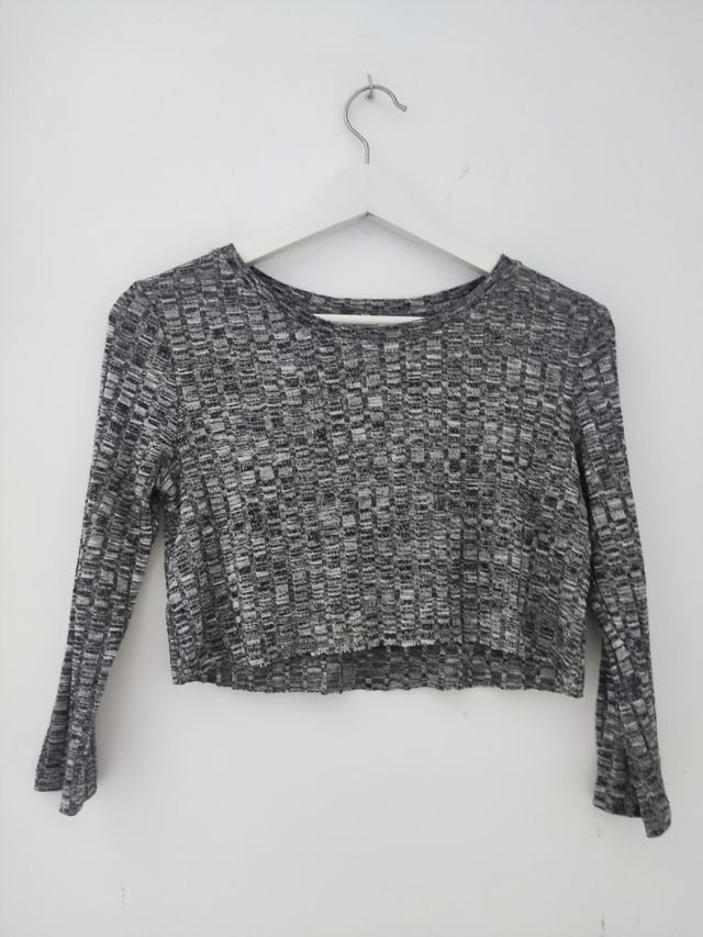 Top Stradivarius gris talla M