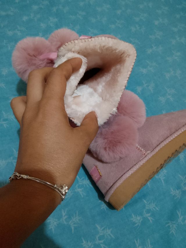 Botas de invierno niña rosa con pompón (TALLA 32