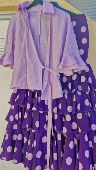 Traje Flamenca Lila y Morado Lunares