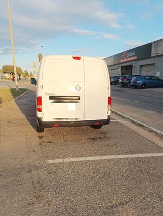 Nissan NV200 2017