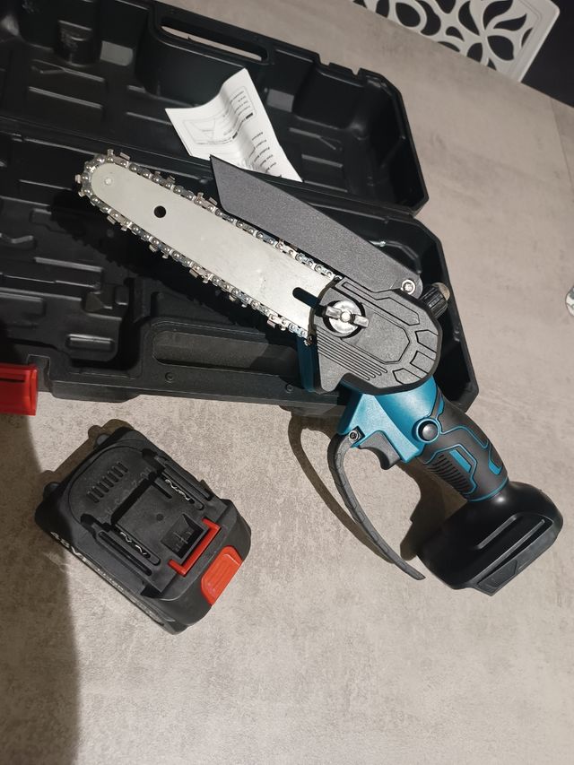 Motosega a batteria 48V