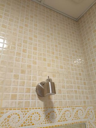 Lámpara de baño moderna