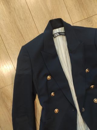 Blazer/americana entallada azul Zara 