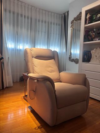 Sillón relax reclinable eléctrico beige