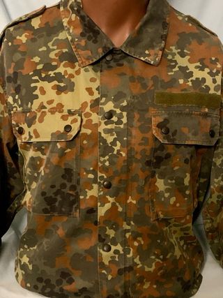 Camisa Camuflaje Alemana talla M-L Vintage