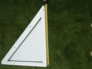 Separador triangular de aluminio