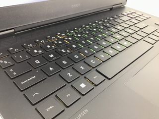 pc portatil hp omen 16-xd0000ns