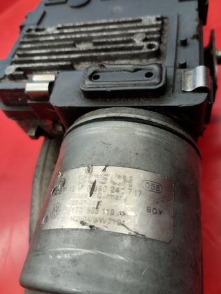 Motor limpiaparabrisas Audi A3 0390241717