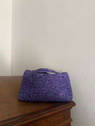 Bolso de mano morado hecho a mano