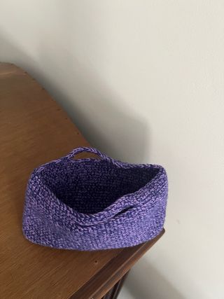 Bolso de mano morado hecho a mano
