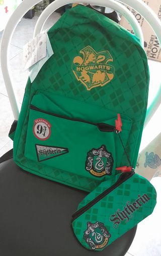 Mochila y estuche Harry Potter Slytherin