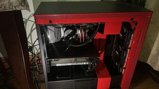 PC Gaming Negro y Rojo