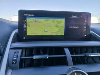 Lexus NX 300h Executive Navigation 4WD 145 kW (197 CV)