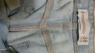 Pantalón vaquero campana
