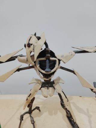 Figura de metal coleccionable