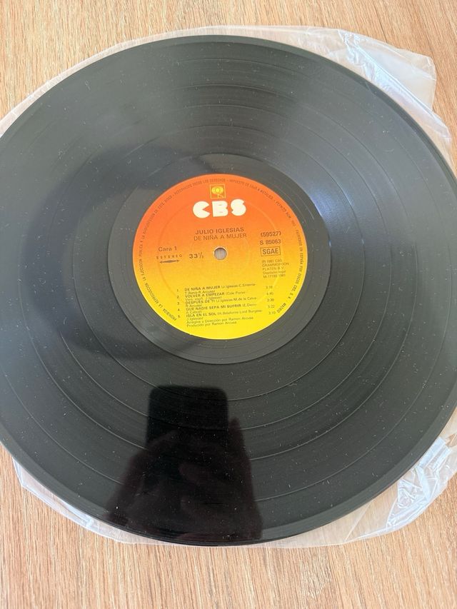 Vinil Julio Iglesias - De menina para mulher