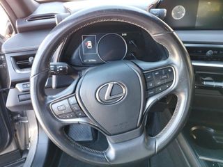 Lexus UX 2.0 250h Navigation Business
