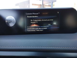 Lexus UX 2.0 250h Navigation Business