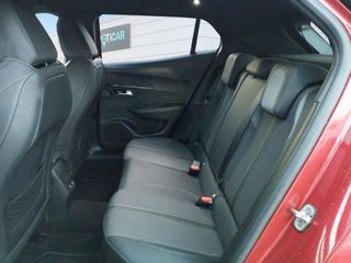 Peugeot 2008 BlueHDI 130 S&S EAT8 GT Line