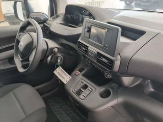 Peugeot Partner ePartner 3 ePartner Standard 800kg 100kw -