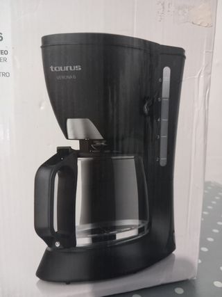 Cafetera Taurus Verona 6 600W
- NUEVA SIN ESTRENA