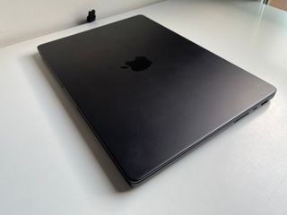 MacBook Pro M3 PRO 18GB 1TB Negro