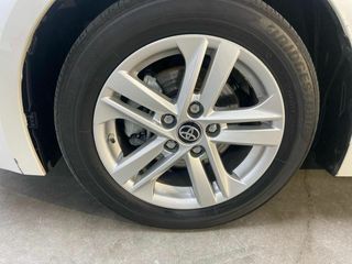 Toyota Corolla 1.8 125H ACTIVE TECH E-CVT TOU SPORT