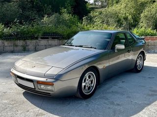 Porsche 944 Turbo