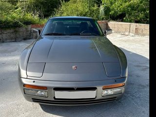 Porsche 944 Turbo