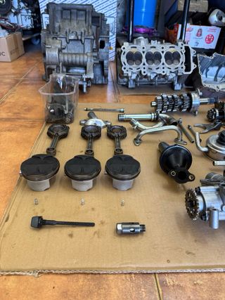 Despiece motor triumph daytona 675