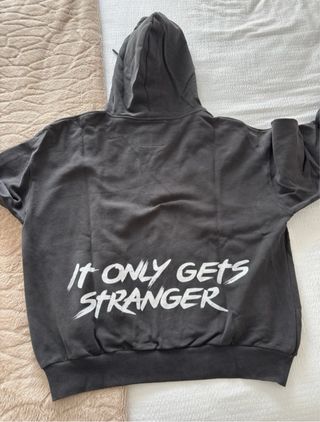 Sudadera Stranger Things gris talla M