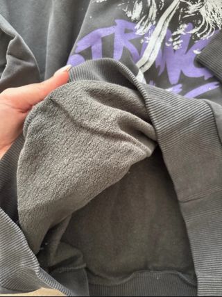 Sudadera Stranger Things gris talla M