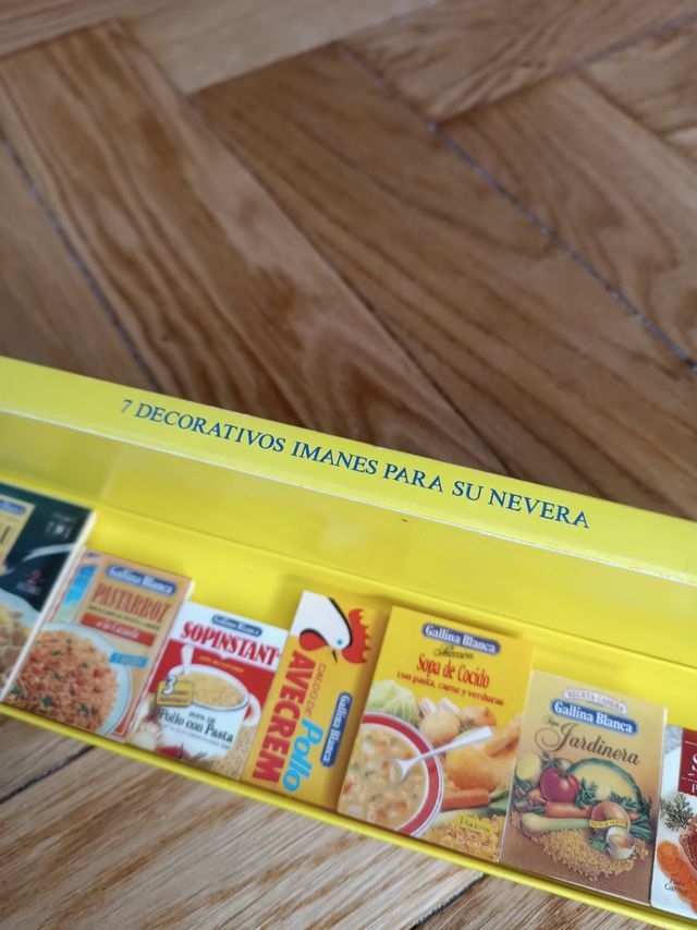 Magneti vintage della collezione Gallina Blanca